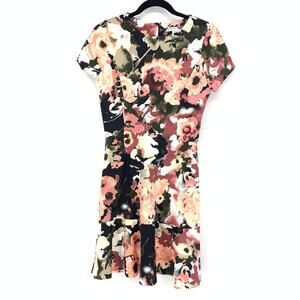 Necessary Objects Women's Size Medium Floral Print Short Sleeve Dress